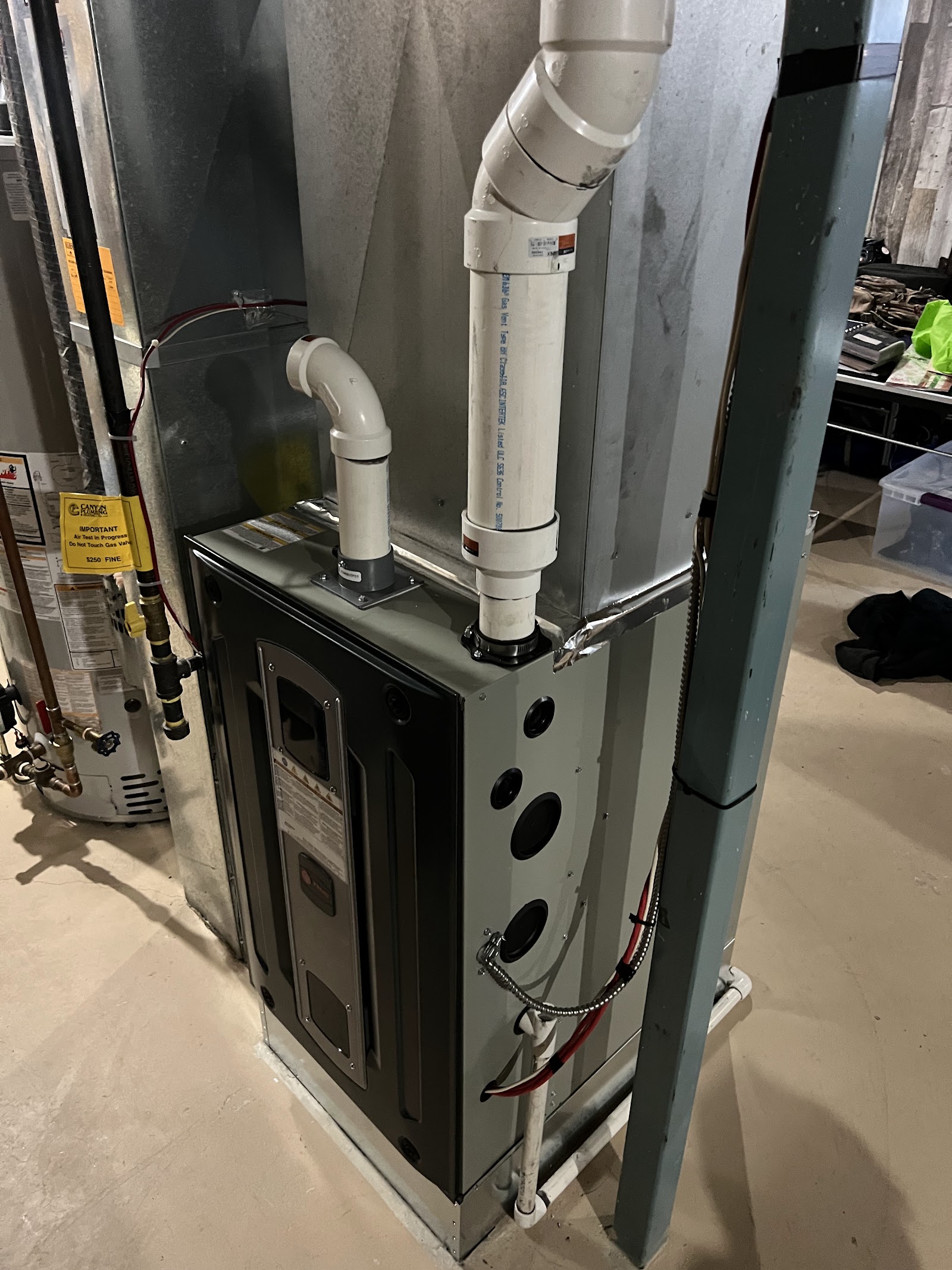 Calgary Air Heating and Cooling Ltd team or workspace